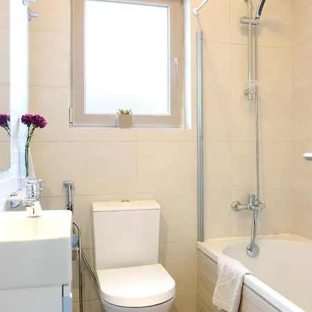 Riviera Guest house 3*